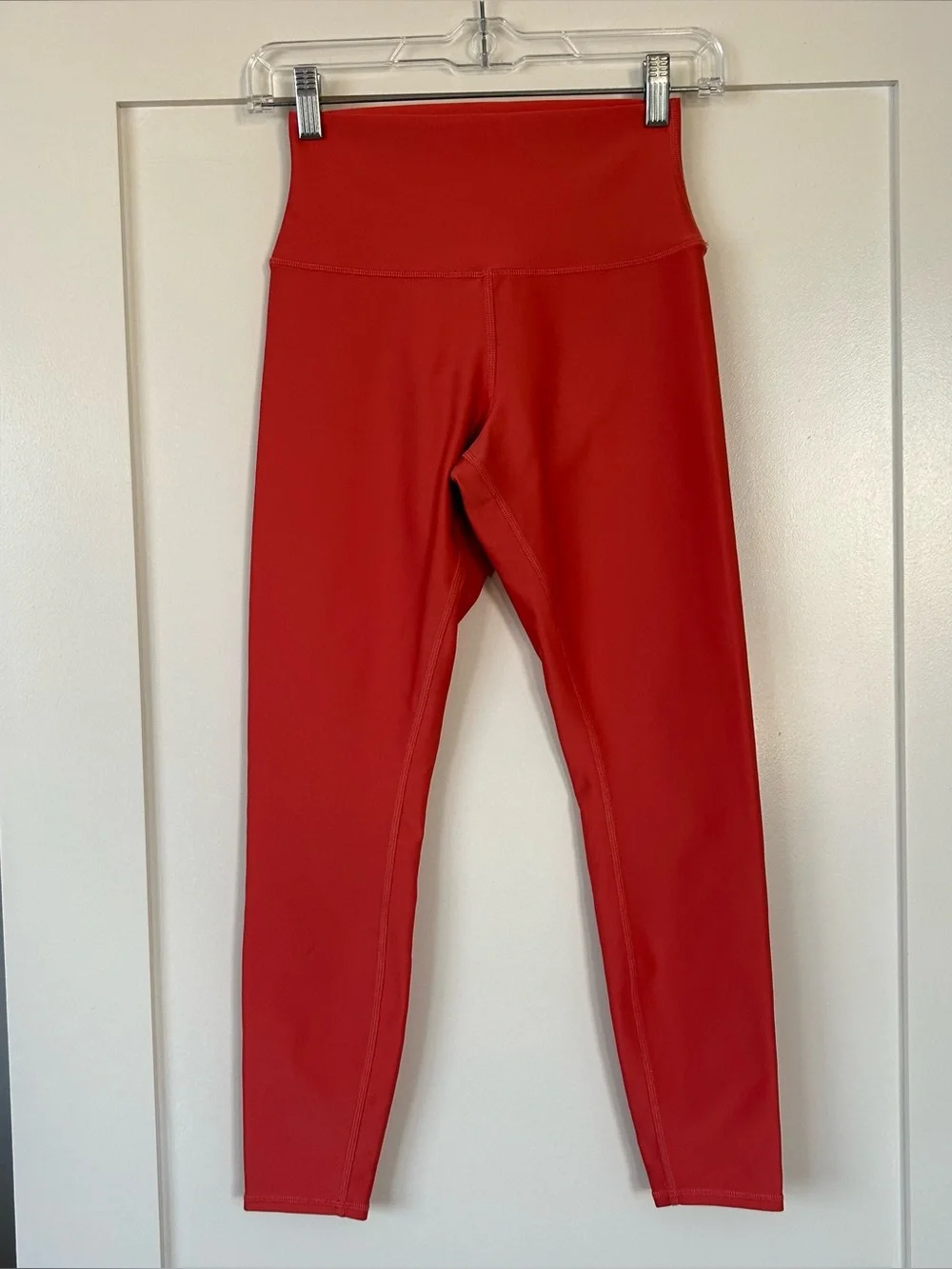 Alo Yoga High-Waist Airlift Legging 7/8 Length Salmon Size Small